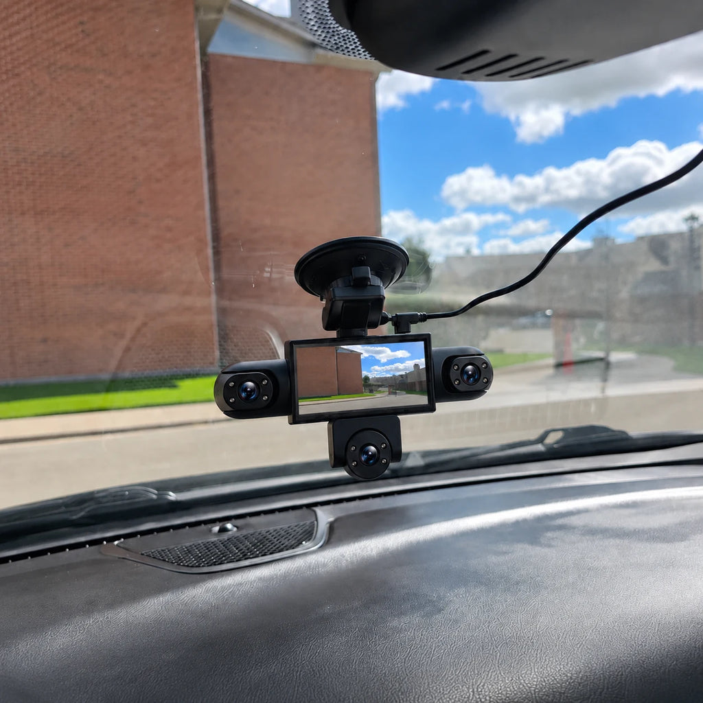 Dashcam 5 vues fixée au pare-brise